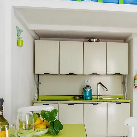 Pet Friendly In With Kitchen Sanremo