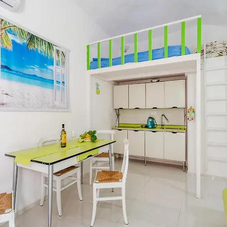 Pet Friendly In With Kitchen Apartment Sanremo