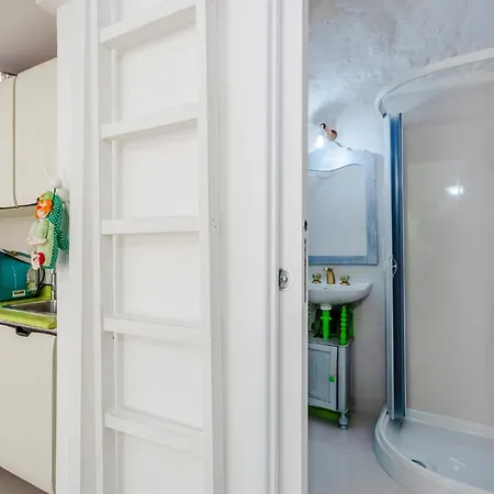 Pet Friendly In With Kitchen Appartamento